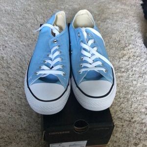 Never worn sky blue Converse Allstars